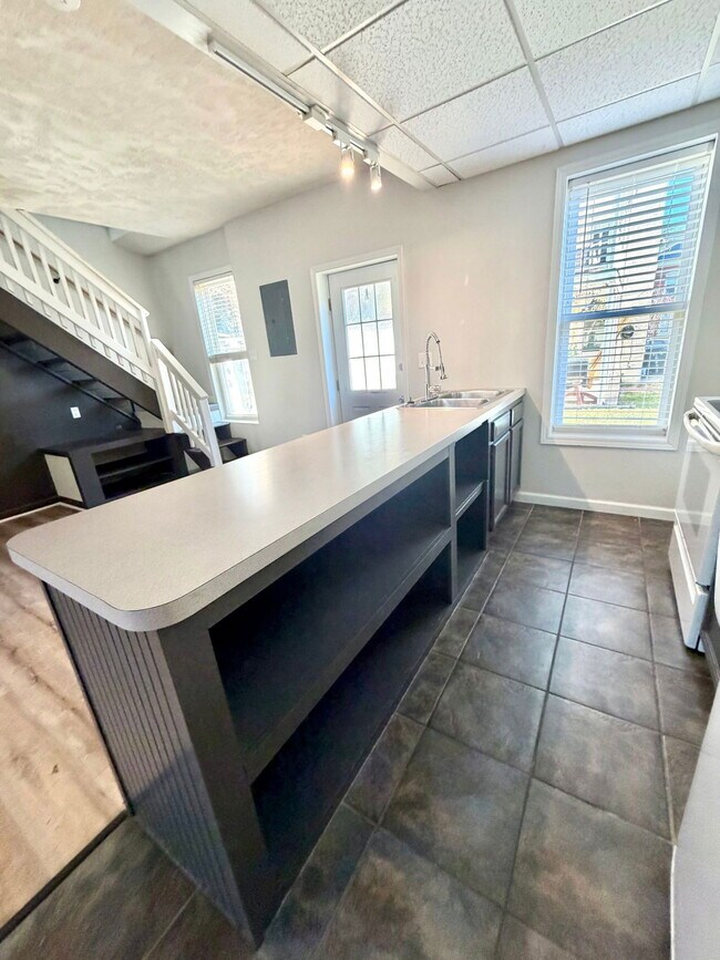 Photo - 38 N Charlotte St Unidad 3