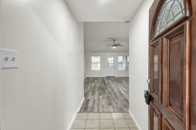 Photo - 28715 Fox Lynn Dr