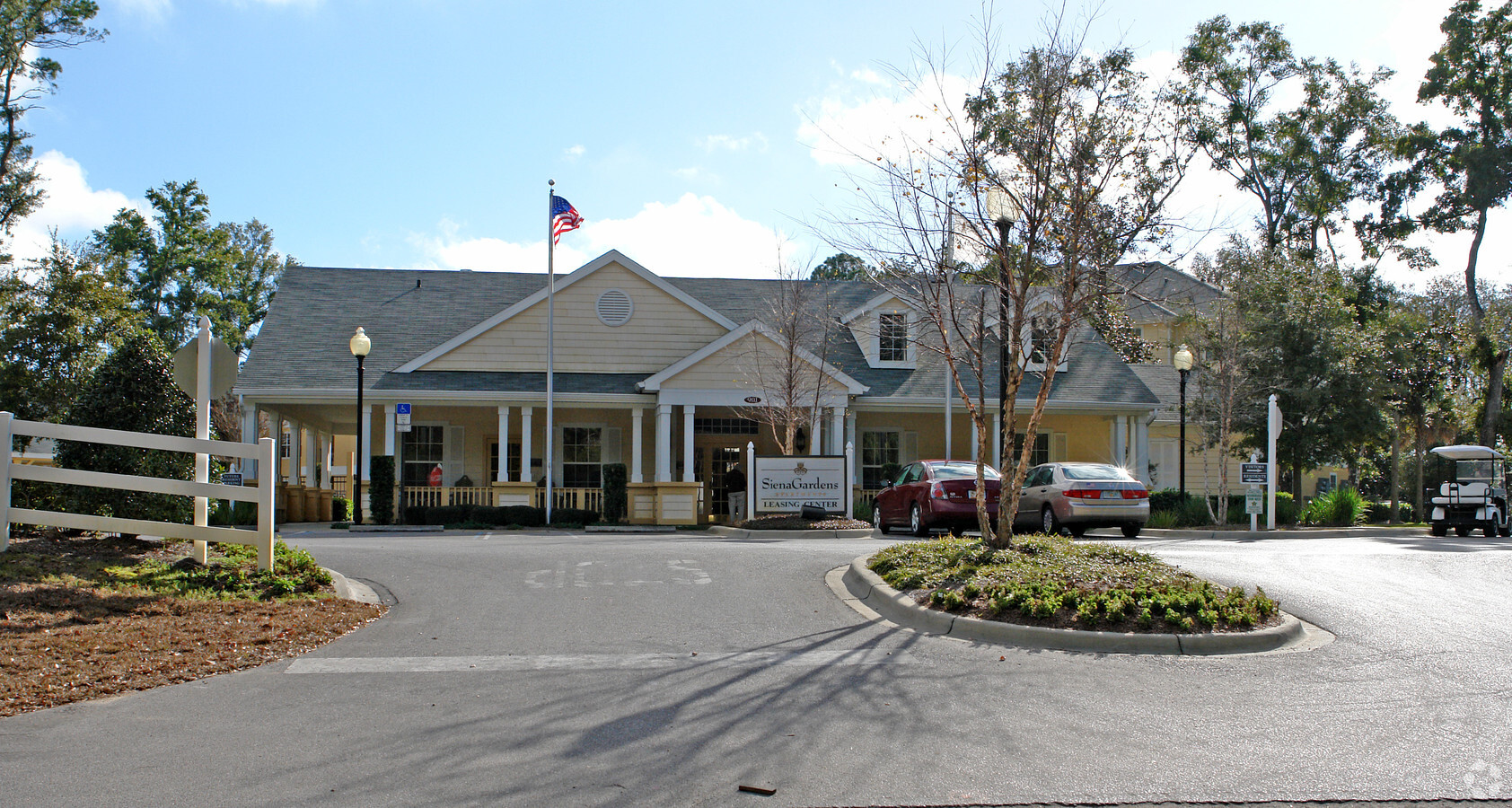 Siena Gardens Apartments - Siena Gardens Apartments
