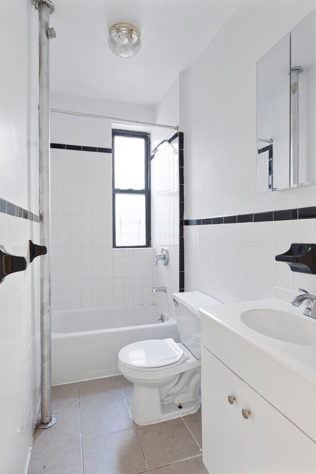 Photo - 2492 Adam Clayton Powell Jr Blvd Unit 21