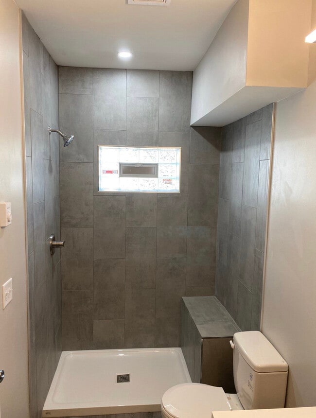 Photo - 502 N Arthur St Unit 1