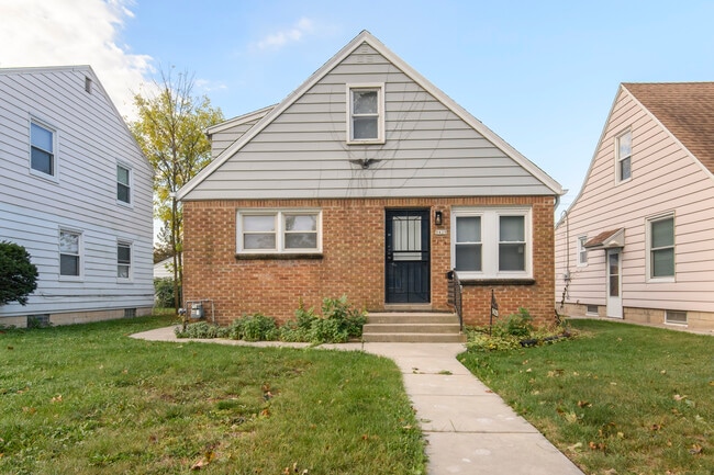 Photo - 9424 W Lisbon Ave