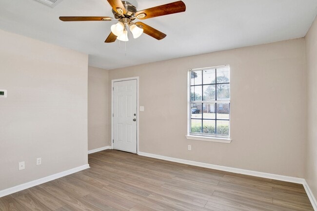 Photo - Fully renovated duplex unit in Southwest Pensacola