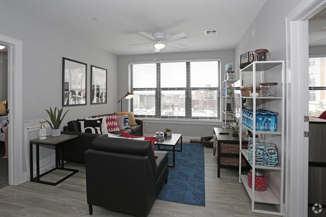 3BR, 3BA - C1