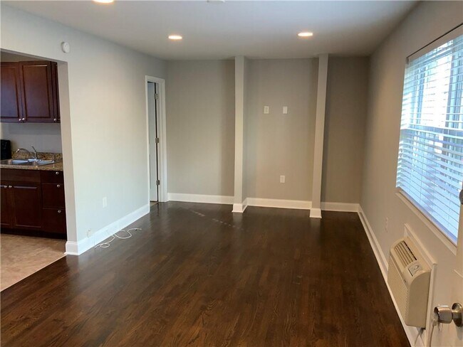 Photo - 805 Piedmont Ave NE Unidad 5