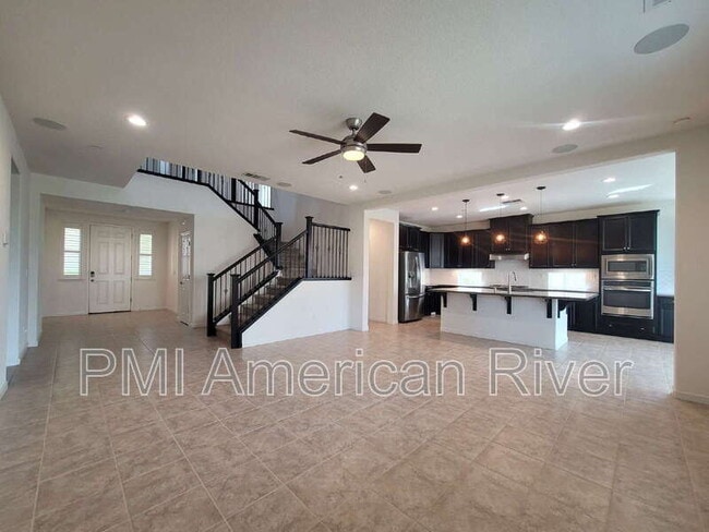 Photo - 708 Gentle Breeze Wy