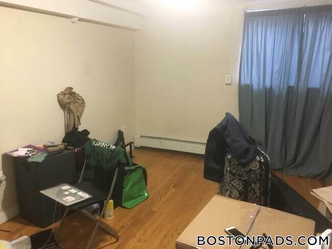 Photo - 3 President Terrace Unit B