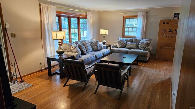 Photo - 509 S Swain Ave