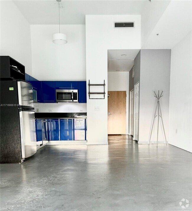 Building Photo - 244 Biscayne Blvd Unit 248 Rental