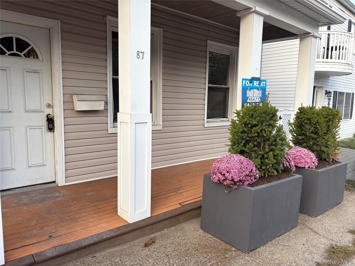 Photo - 87 Ashford Ave