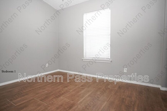 Photo - 3717 Tierra Zafiro Dr