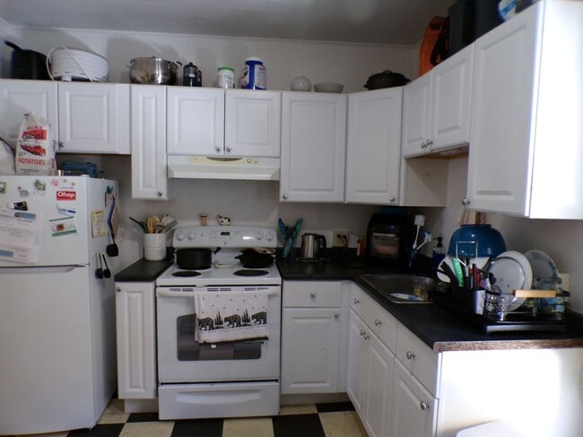 Photo - 205 Main St Unit 2