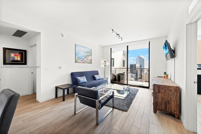 Photo - 999 SW 1st Ave Unit 1811