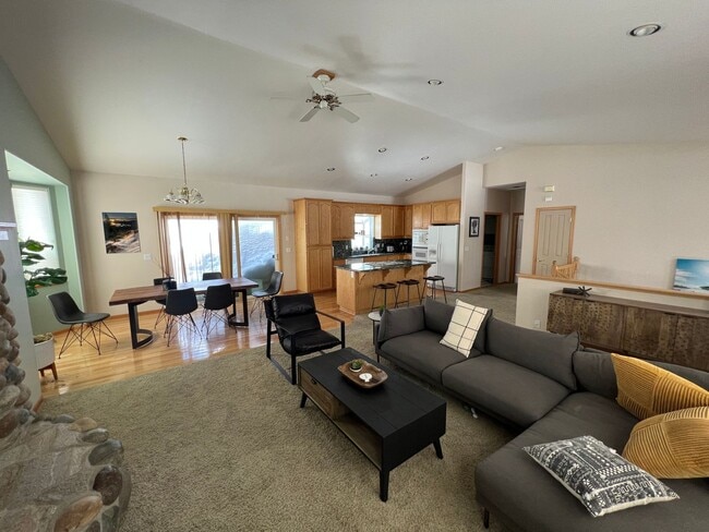 Photo - Beautiful Angora Ridge Views - Lovely Spacious Home