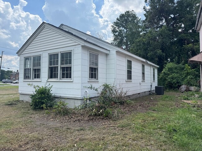 Photo - 709 E Vernon Ave