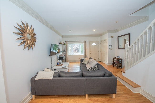 Photo - 2822 Ogden St