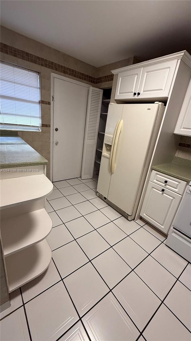 Photo - 1770 NE 191st St Unit 114-1