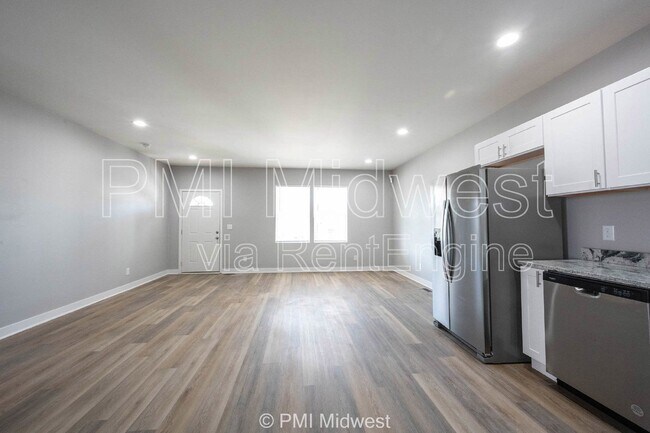 Photo - 1236 W 18th St