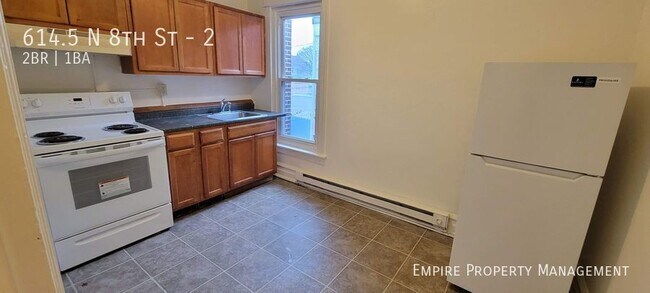 Photo - 2nd Floor 2 Bedroom 1 Bathroom Apartment i... Unit 2