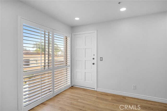 Photo - 116 W Maple St Unit 25