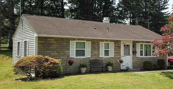 Photo - 506 Carlisle Ave House