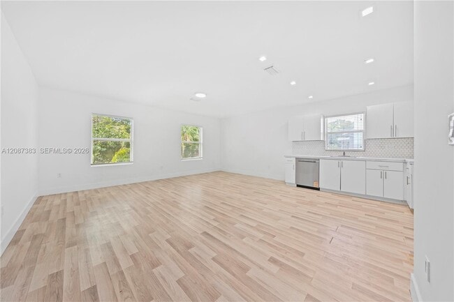 1020 NW 29th Terrace Unit 1