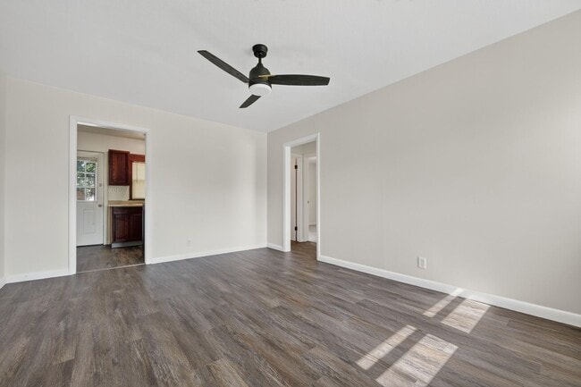 Photo - 425 SE 11th St Unidad 425 SE 11th  D