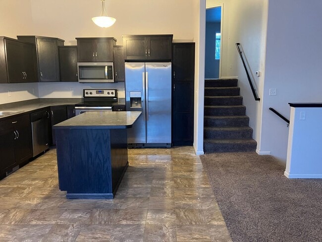 Photo - 3 Bed 3 Bath Twin Home