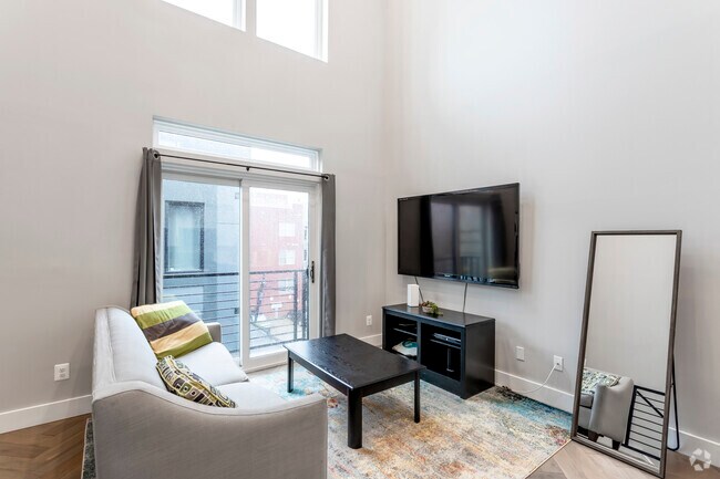 2 BR, 2 BA - 1,247 SF - Harding's Court