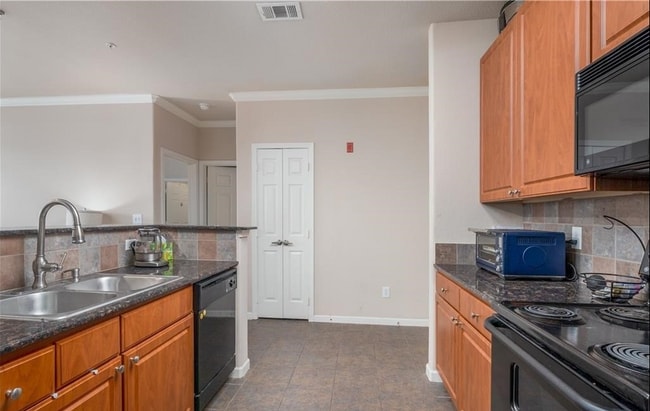 Photo - 600 13th St E Unidad 642