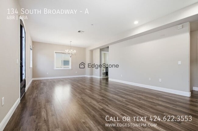 Photo - 134 S Broadway Unidad A