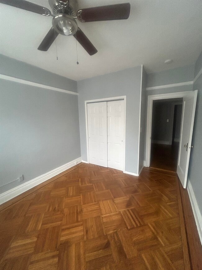 Photo - 173 W 48th St Unit 6