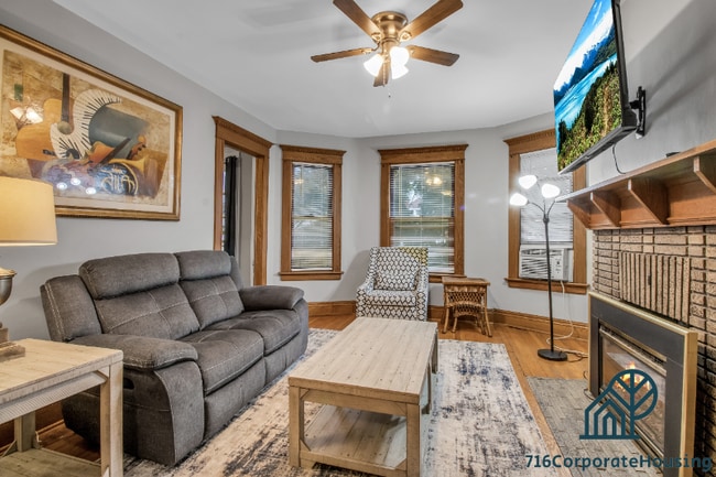 Photo - 309 Baynes St Unit 2