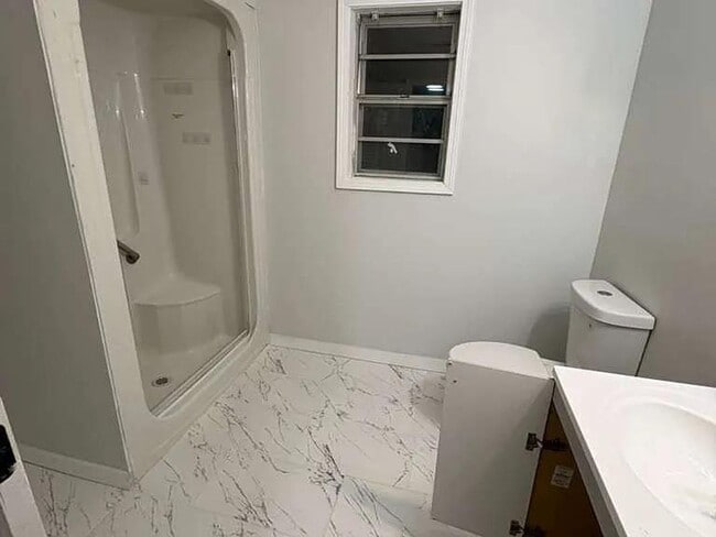 Building Photo - Renovated 3BR Home with Modern Floors & Fresh Interiors