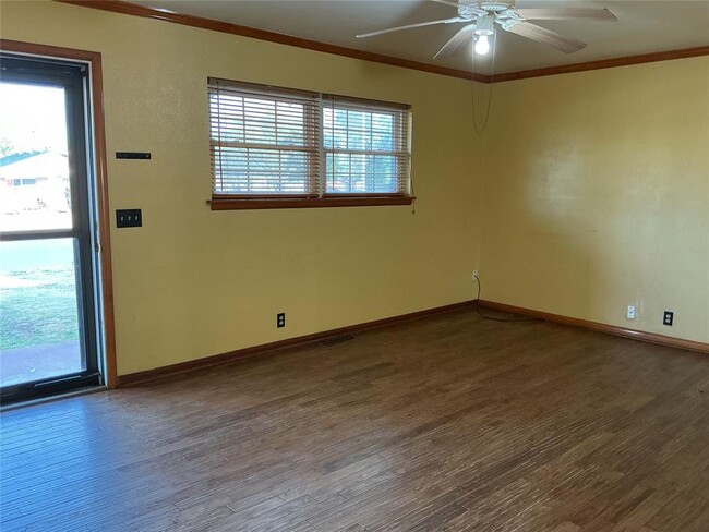 Photo - 714 S 6th St