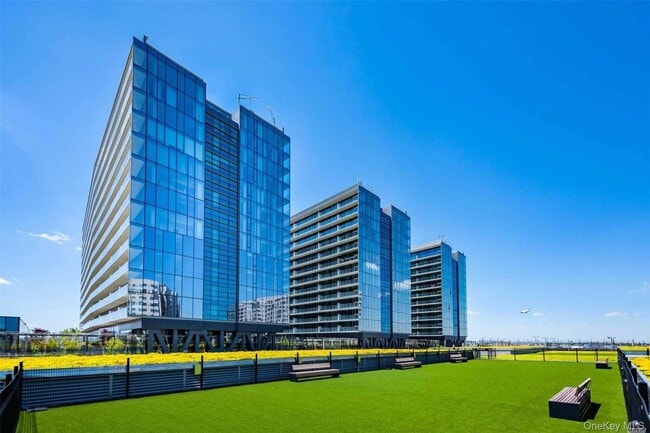 Building Photo - 131-03 40th Rd Unit 10A