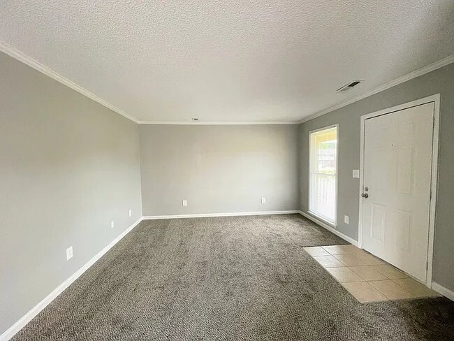 Photo - 4419 Torrance Dr NW Unit - Vacant