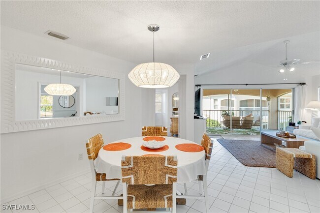 Photo - 1044 Woodshire Ln Unit B212