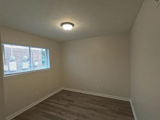 3115 Carnes Ave
