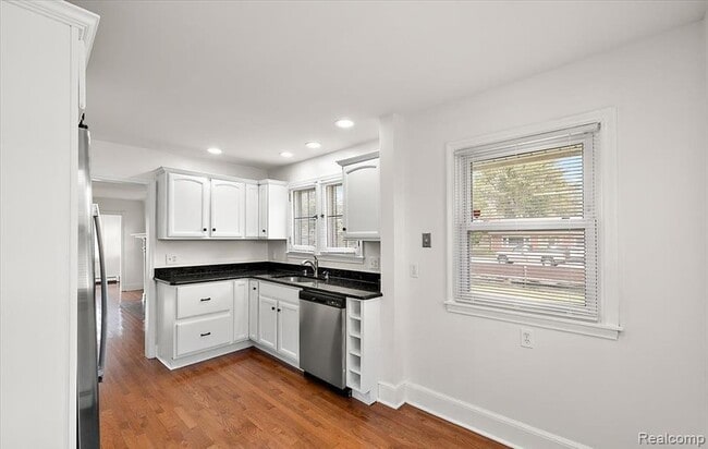 Photo - 37697 Mast Ct