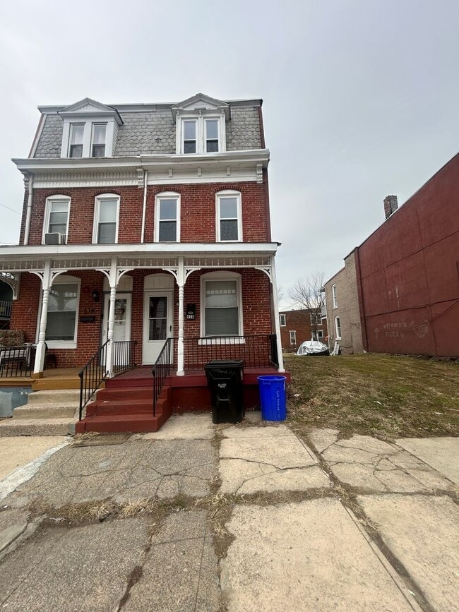 Photo - 3 bedroom end townhome in uptown Harrisburg