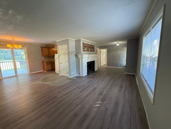 Photo - BRAND NEW FLOORING THROUGHOUT!!!