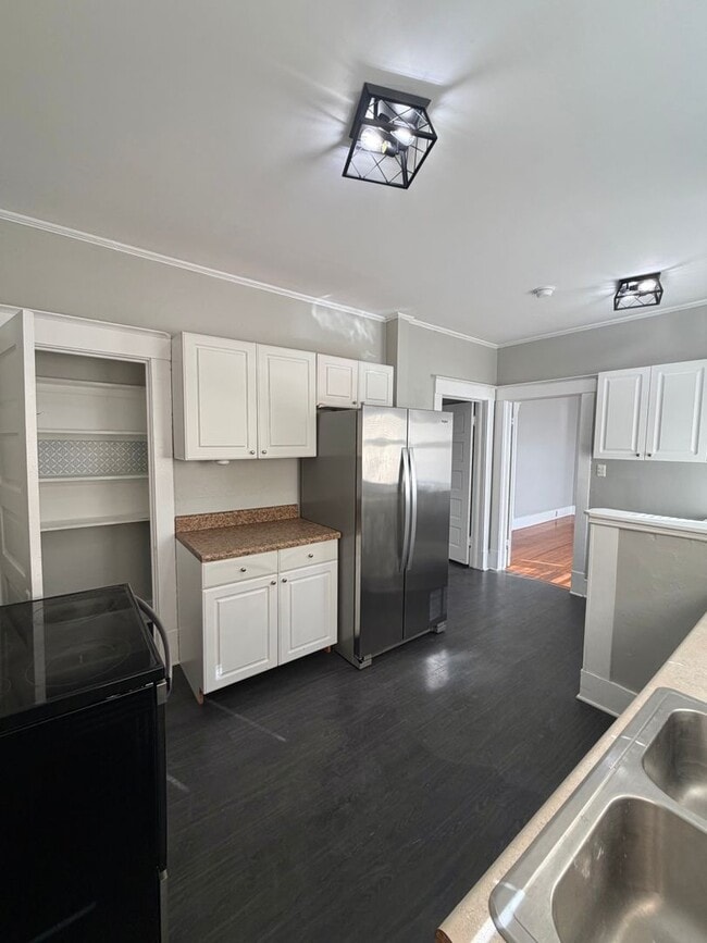 201 E 49th St Unidad 201 E 49th st upper
