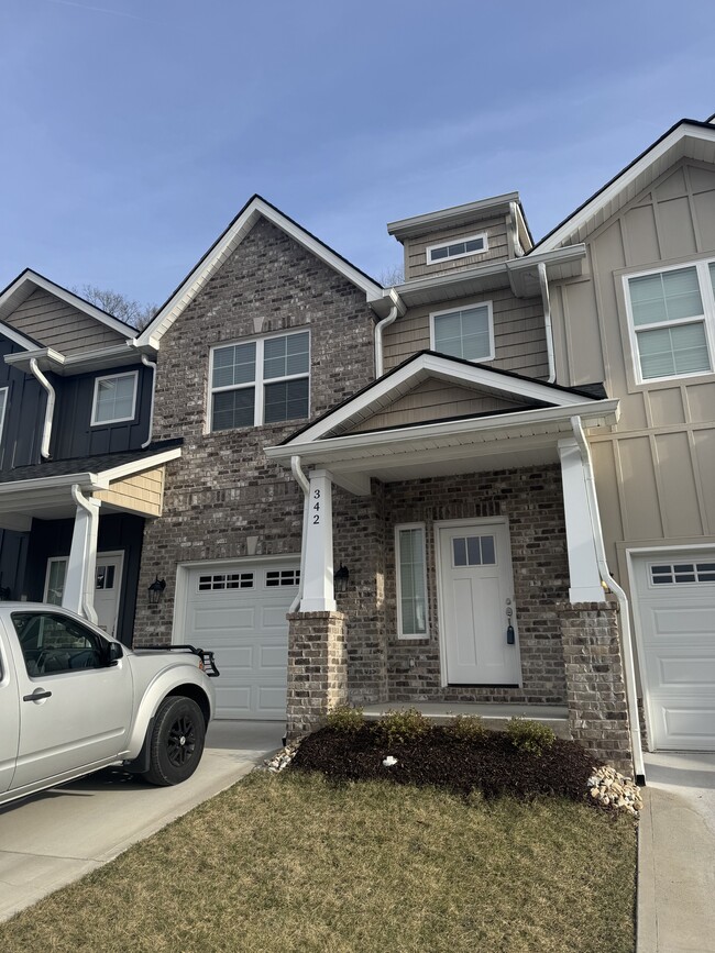 Photo - 342 Boulder Ridge Way Townhome