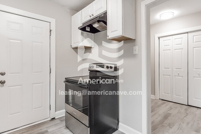 Photo - 4828 Court I