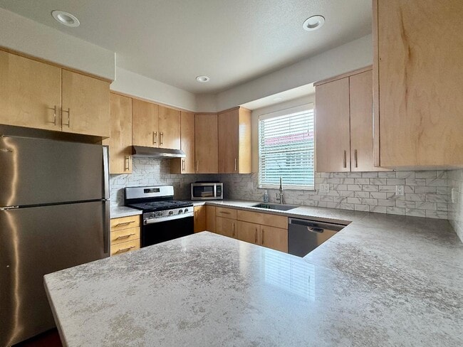 Building Photo - 2460 Newburg Ct Rental