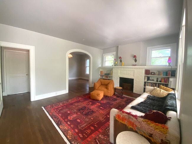 Photo - Walling Unit A