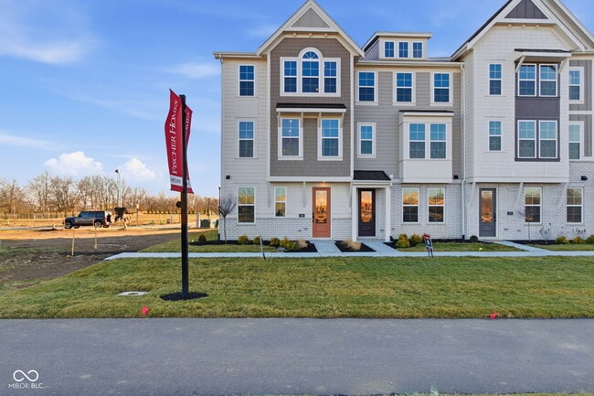 Building Photo - 426 Elite St