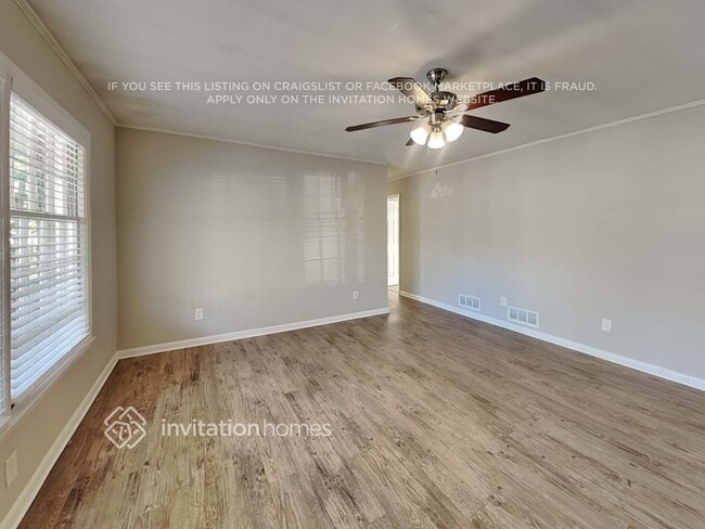 Photo - 4461 Locksley Rd