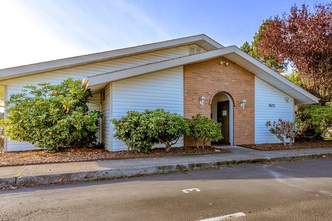 Photo - SUNDANCER APARTMENTS